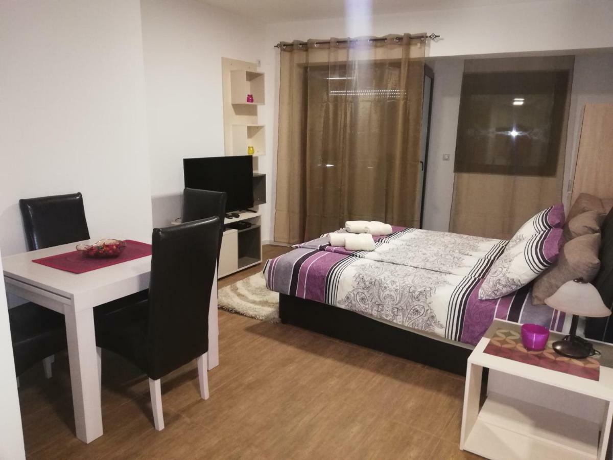 Laguna Apartman 2 Ni Exteriör bild